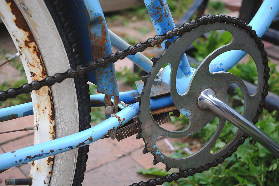 Bicycle Photograph - Spinning Chain by Toby Neal