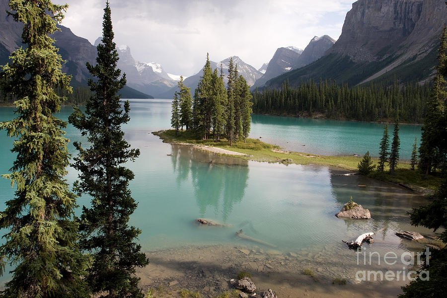 Spirit Island Canada Photograph by Chris Scroggins