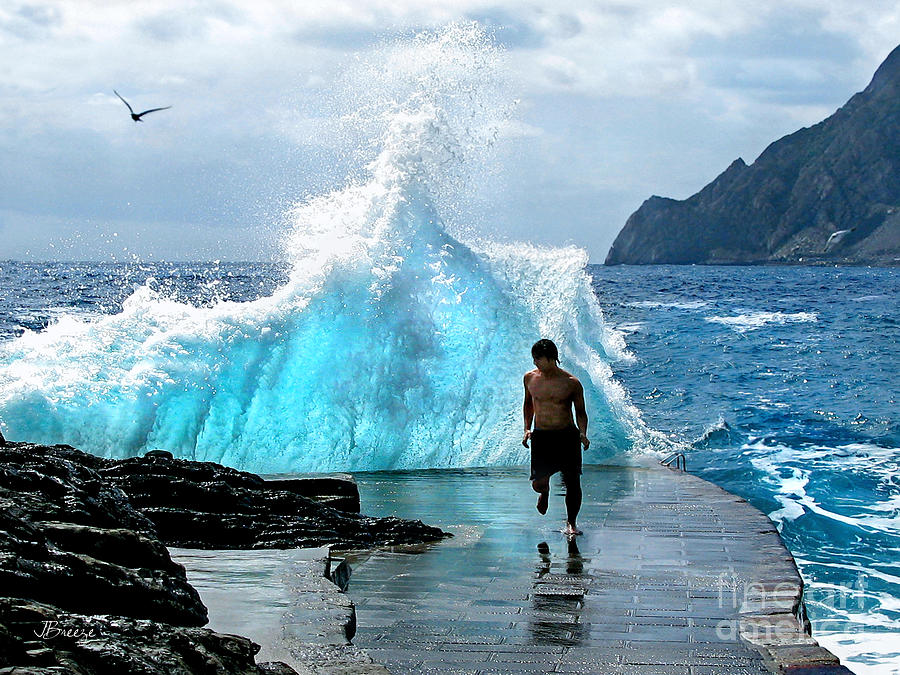 Mountain Photograph - Splash.Vernazza.Cinque Terre. Italy by Jennie Breeze