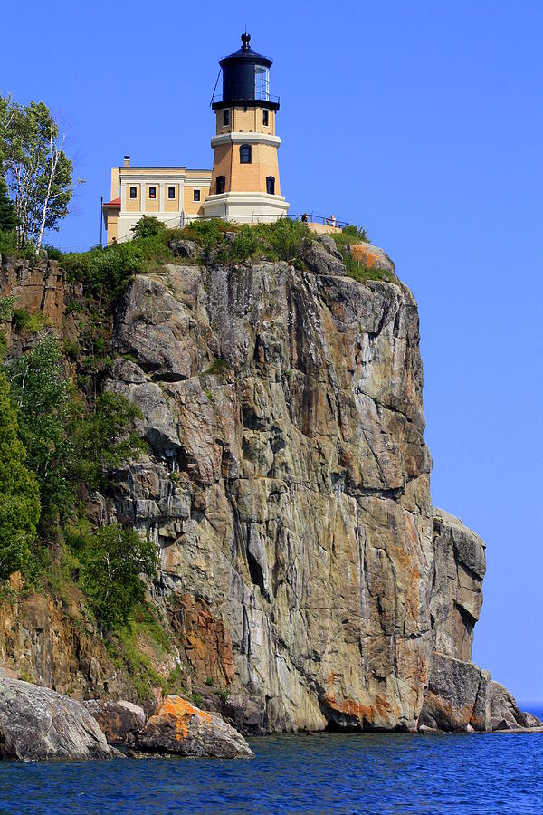 Split Rock Lighthouse Photograph by Deshagen Photography - Fine Art America