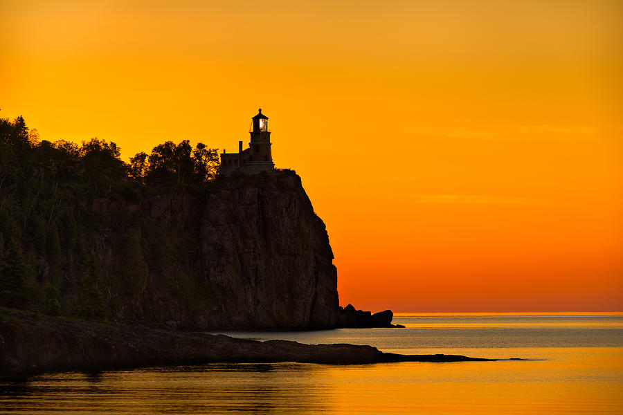 Lighthouse Photograph - Split Rock Lighthouse by Steve Gadomski
