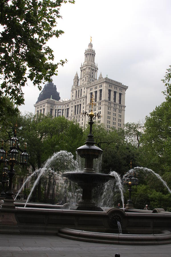 Spring in City Hall Park Photograph by Vadim Levin