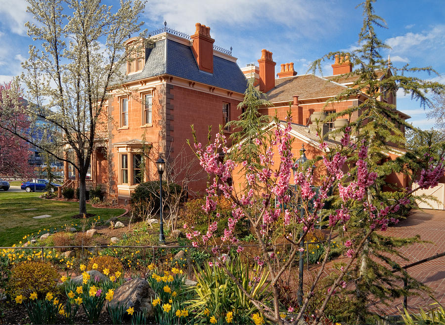 Springtime at the Deveroux House in Salt Lake City Photograph by Douglas Pulsipher