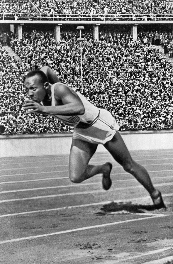 Sprinter Jesse Owens Photograph by Underwood Archives