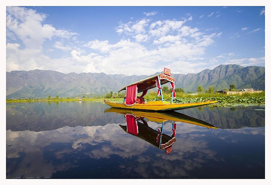 Srinagar - Kashmir Photograph by Manish Narang Photography