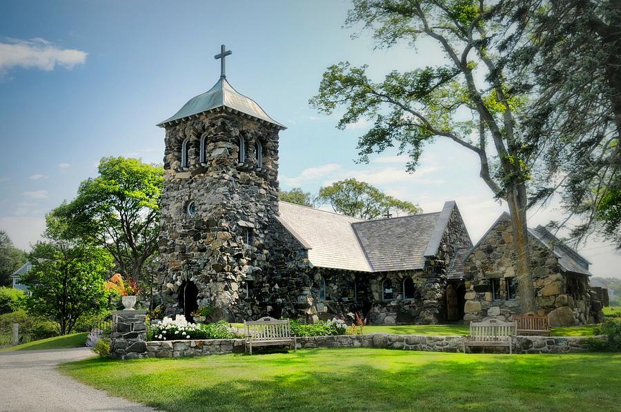 St. Anns Episcopal Church Photograph by Diana Angstadt