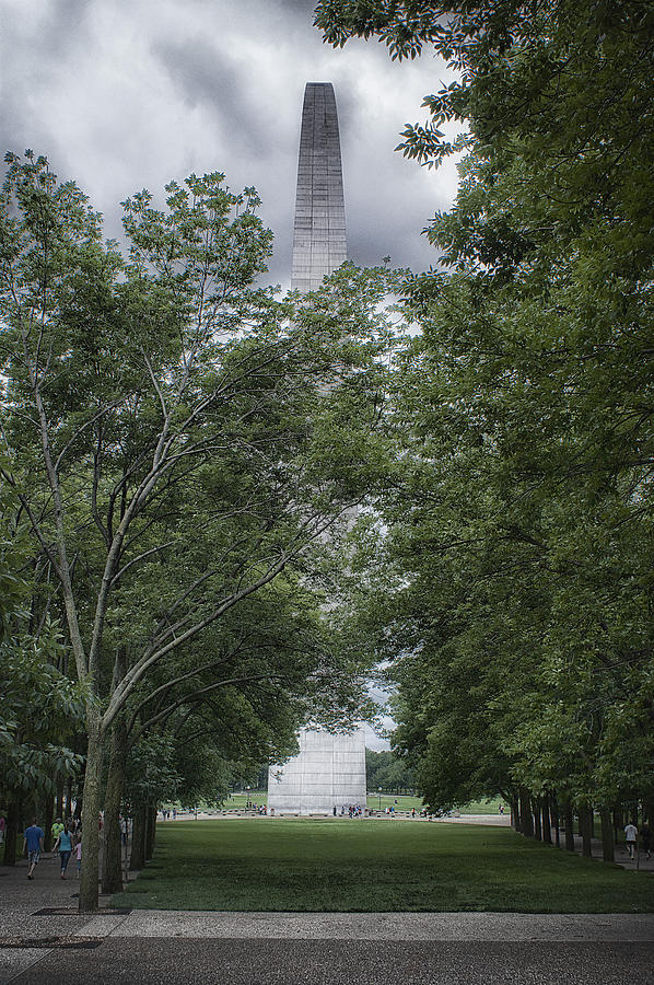 St Louis Arch by Lynn Geoffroy St Louis Arch by Lynn Geoffroy