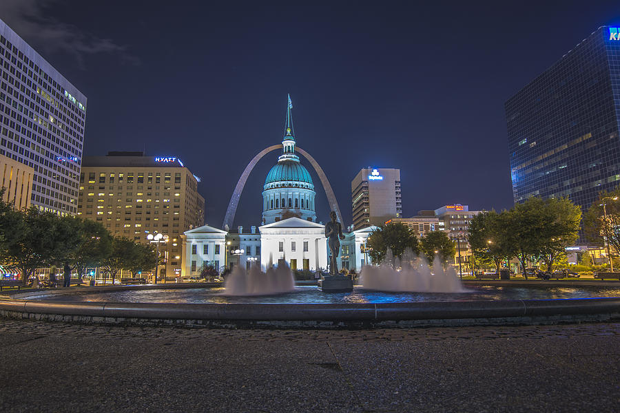 St. Louis Missouri Gateway Arch  Photograph by David Haskett II