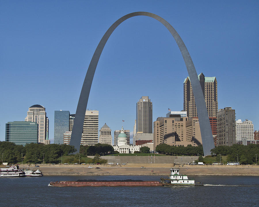 St Louis skyline Photograph by Garry McMichael