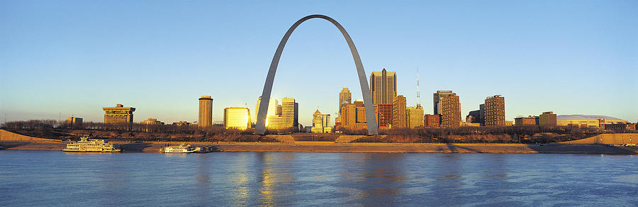 St Louis skyline Photograph by Jeremy Woodhouse