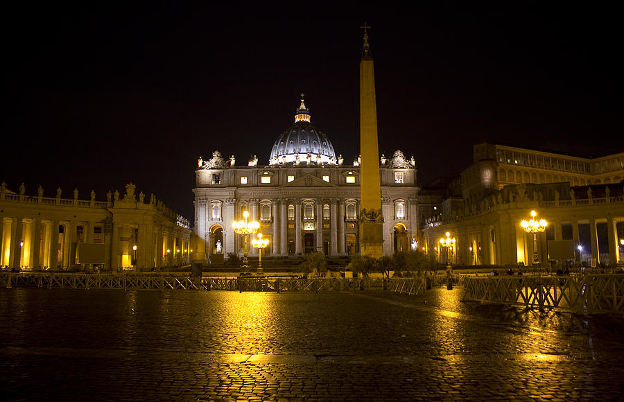 St Peter by night Photograph by Michela Solbiati - Fine Art America