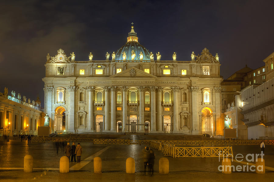 St Peters Basilica 3.0 Photograph by Yhun Suarez