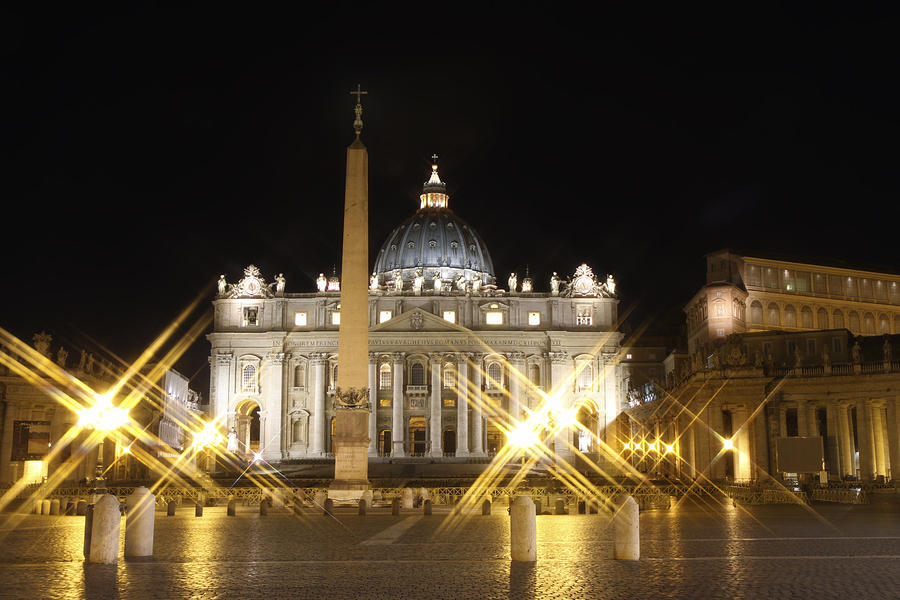 St. Peter's Basilica Photograph by Raye Pond - Fine Art America