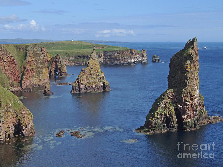 Stacks of Duncansby - Caithness Photograph by Phil Banks