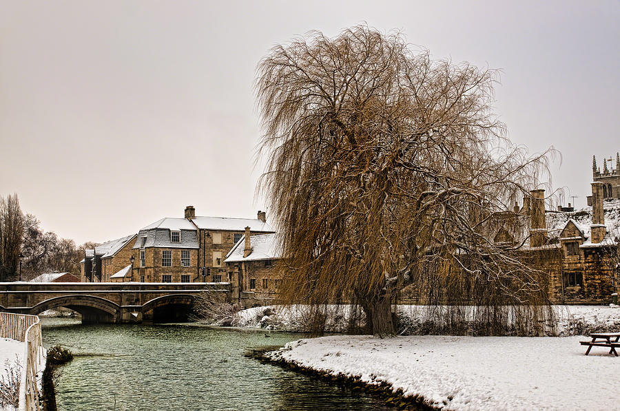 Stamford in the Snow Photograph by Ray Devlin
