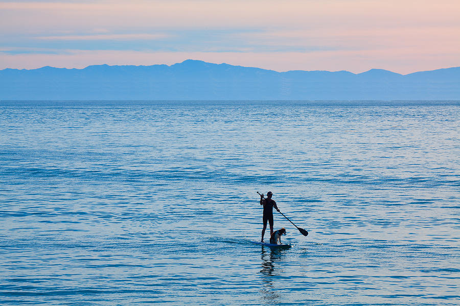 Stand Up Paddle Surfing in Santa Barbara Bay California Photograph by Ram Vasudev