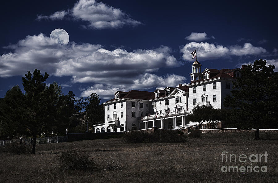 Stanley Hotel Photograph by Priscilla Burgers