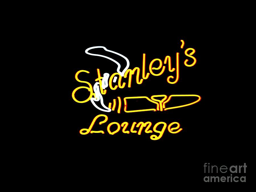 Stanleys Lounge Photograph by Kelly Awad