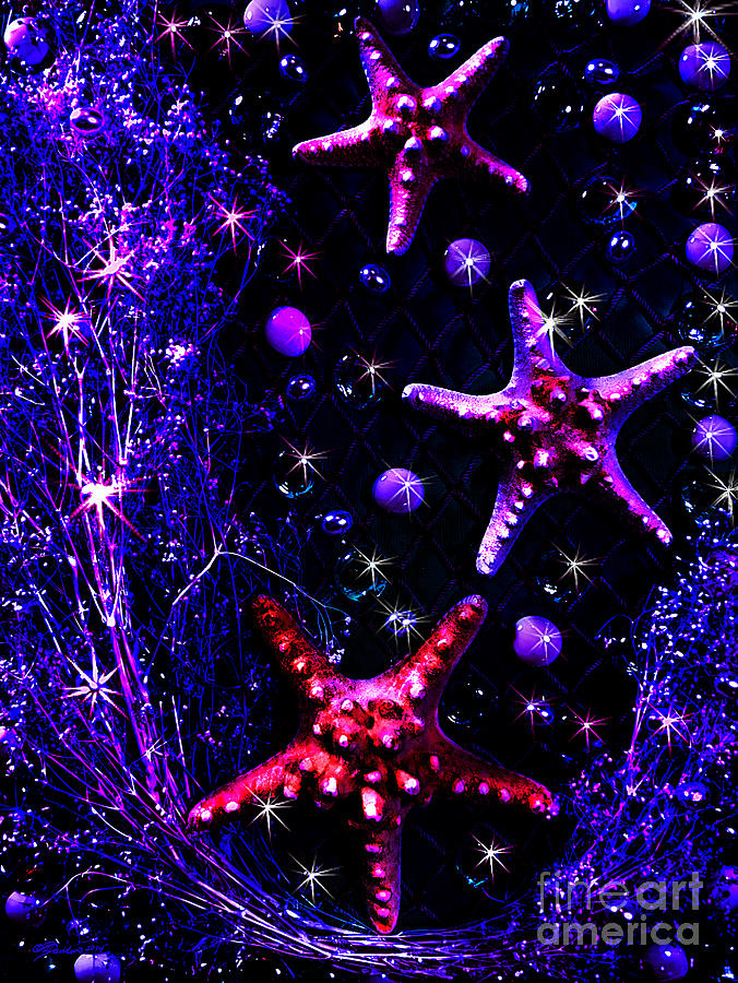 Starfish Galaxy Digital Art by Pat Davidson