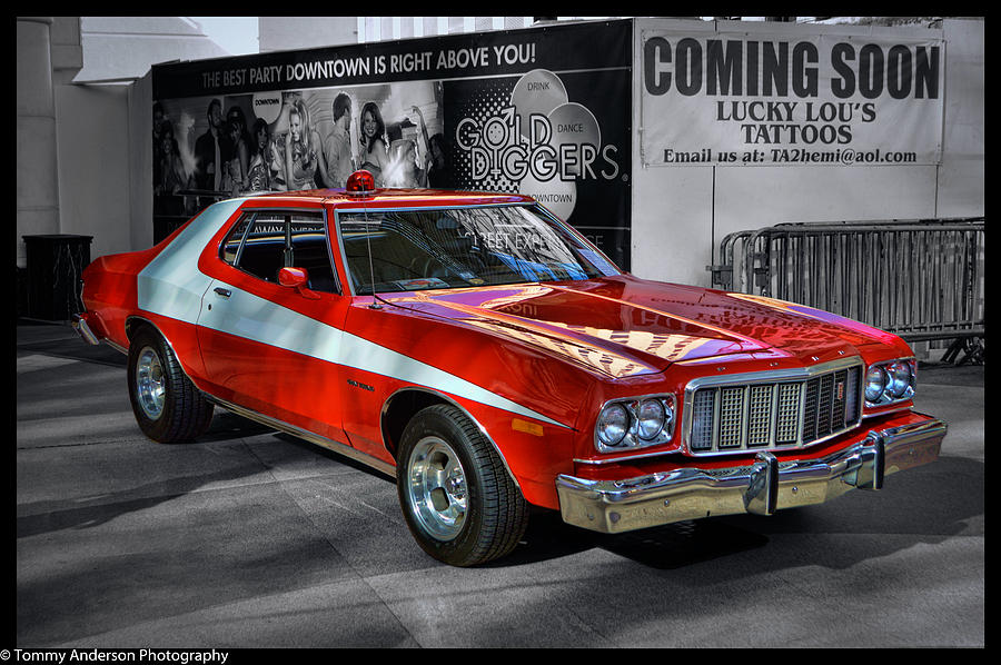 Hollywood Photograph - Starsky and Hutch Grand Torino by Tommy Anderson