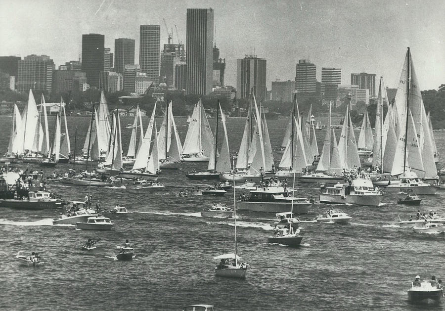 history of the sydney to hobart yacht race