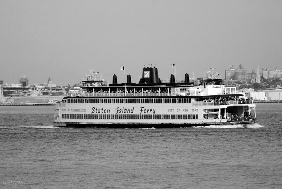 STATEN ISLAND FERRY in BLACK AND WHITE Photograph by Rob Hans