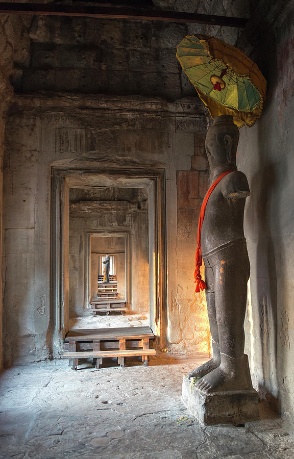 Architecture Photograph - Statue, Angkor Wat, Cambodia by John Harper