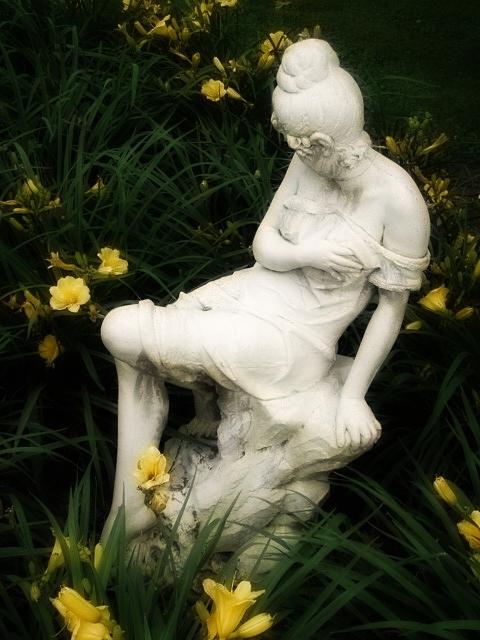 Flower Photograph - Statue in the Park by Judith Butler