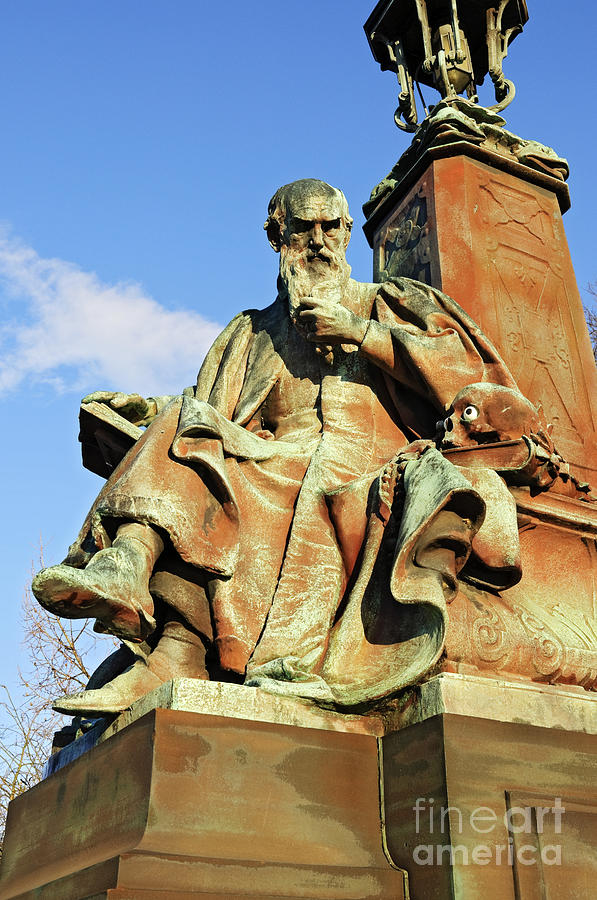 Park Photograph - Statue Kelvingrove Park Glasgow by David Davies Park Photograph - Statue Kelvingrove Park Glasgow by David Davies