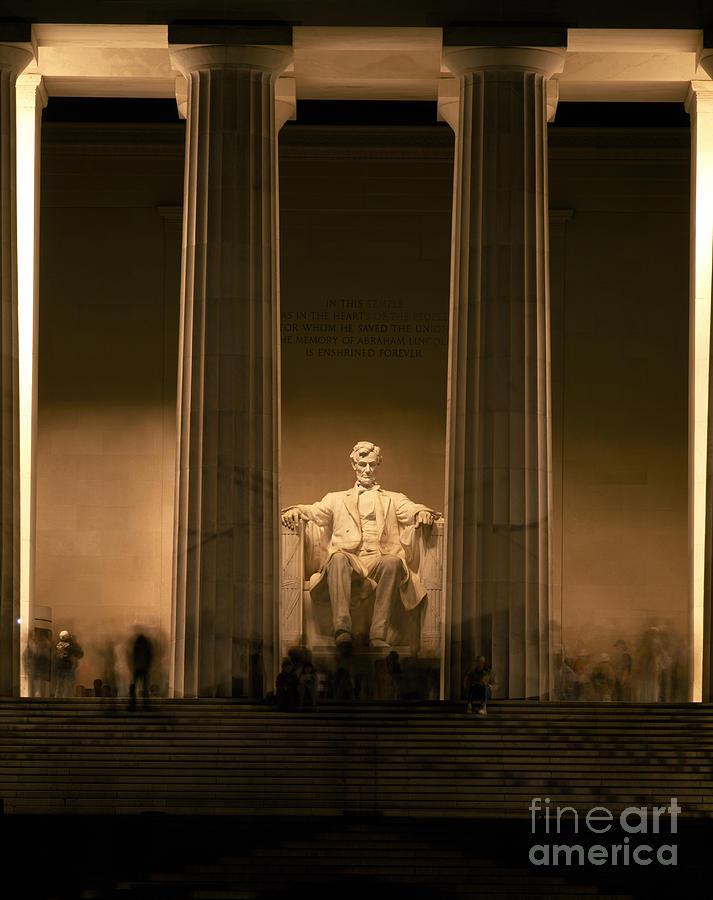 Statue Of Abraham Lincoln Photograph by Rafael Macia