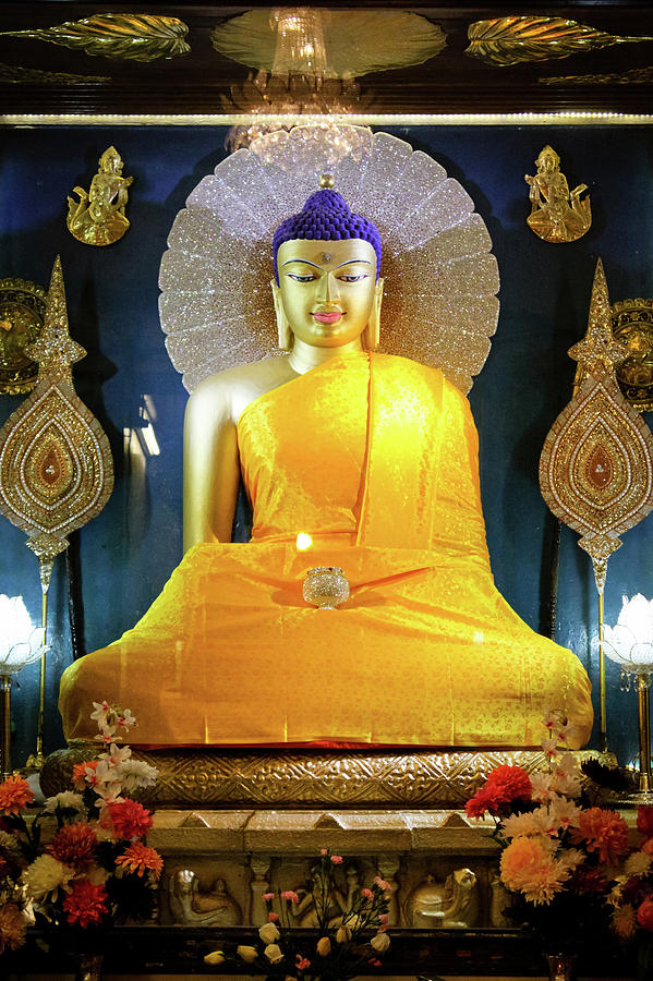 Statue Of Buddha Shakyamuni Mahabodhi Photograph by Photo By Jamyang Zangpo