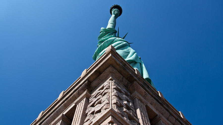 New York City Photograph - Statue Of Liberty - New York City by Thomas Richter