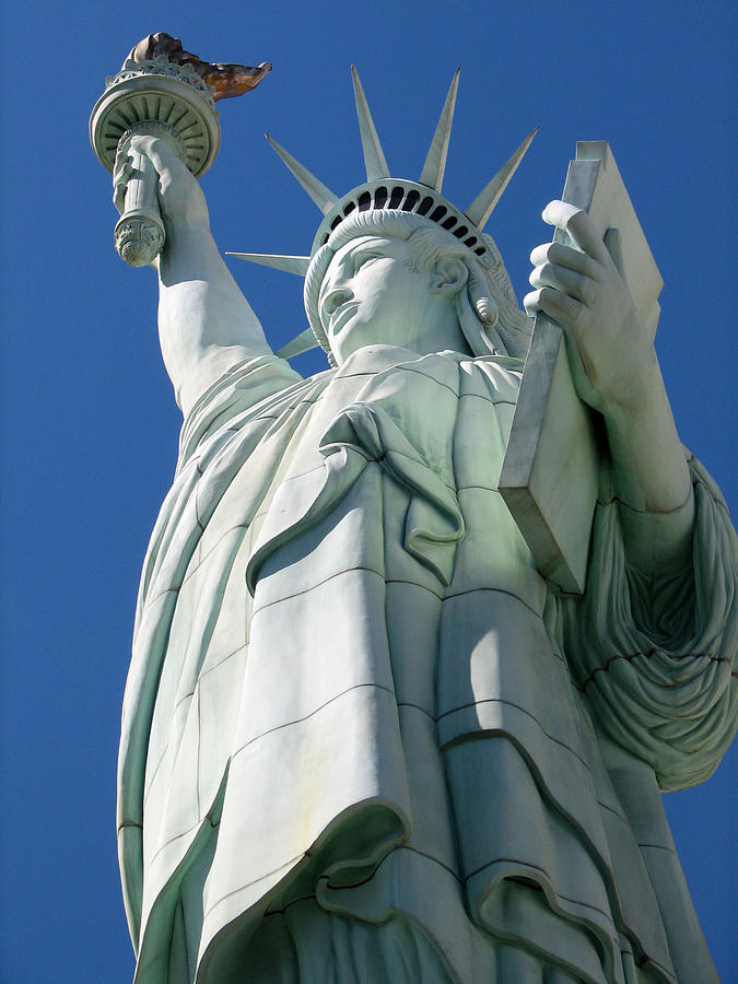 Statue of Liberty Photograph by Sue Leonard