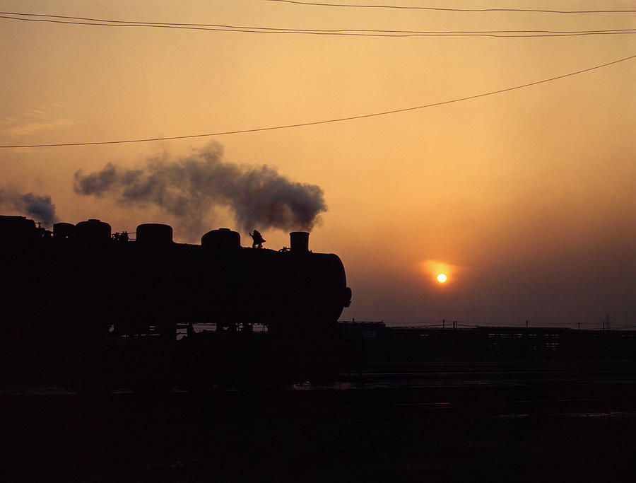 Steam Engine, 1943 Photograph by Granger - Pixels