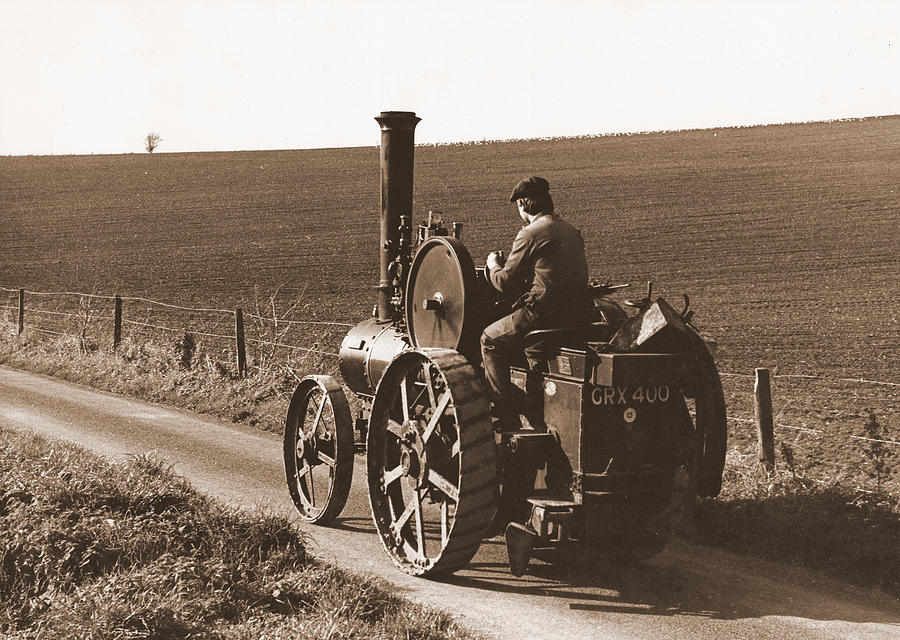 Steam tractor Photograph by Guy Pettingell