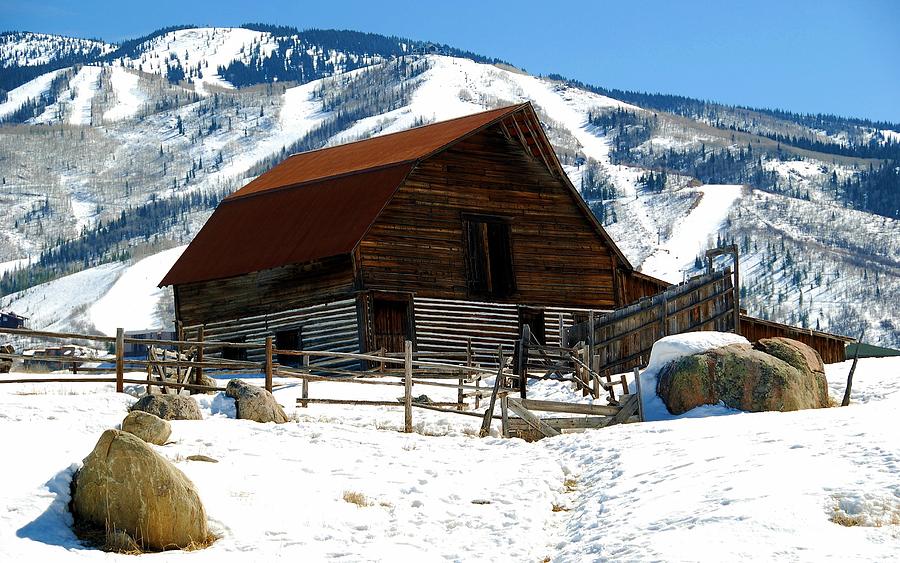 Steamboat Barn Photograph by Tim Nielsen - Fine Art America