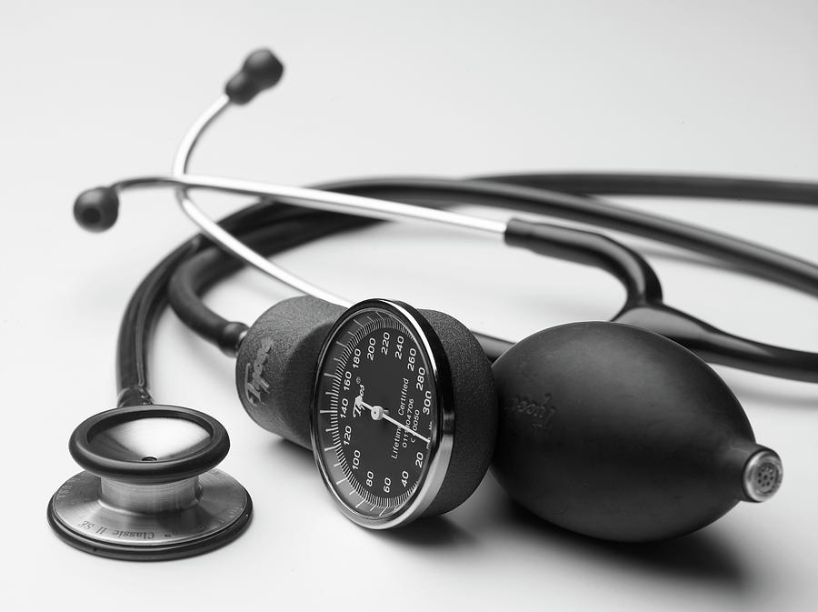 Stethoscope And Sphygmanometer Photograph by Saturn Stills/science Photo Library