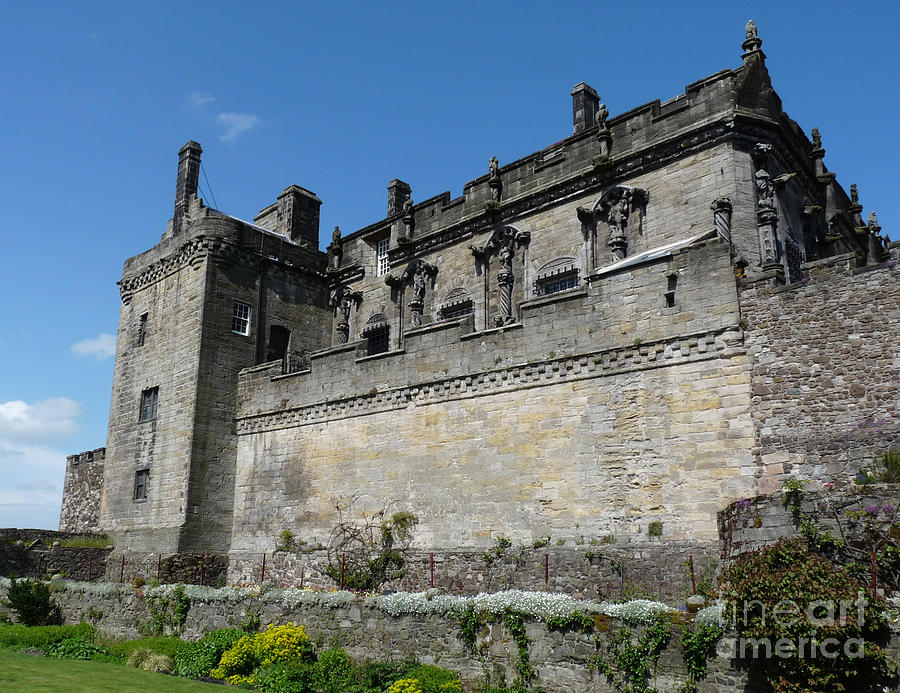 Braveheart Photograph - Stirling Castle Walls by Deborah Smolinske