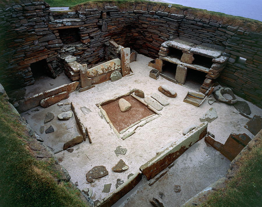 Stone Age House By Science Photo Library