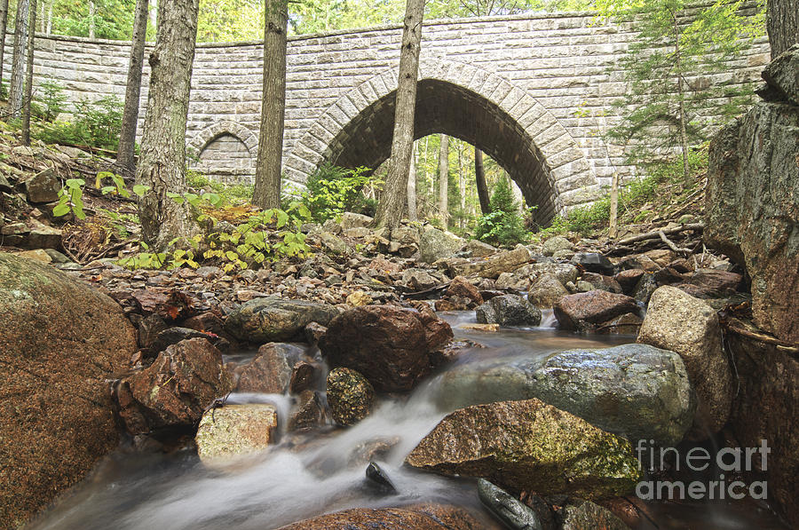 Stone bridge with stream Photograph by Oscar Gutierrez