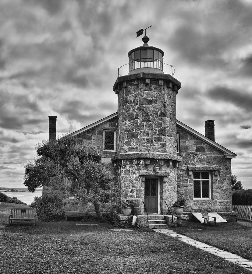 Stonington Lighthouse 15328b Photograph by Guy Whiteley