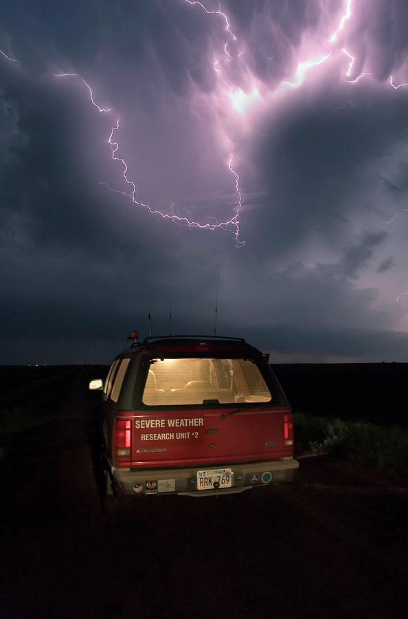 Storm Chasers Photograph by Jim Reed Photography/science Photo Library