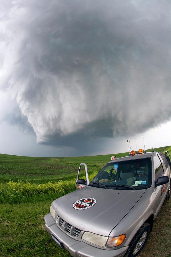 Storm Chasing Photograph by Jim Edds/science Photo Library