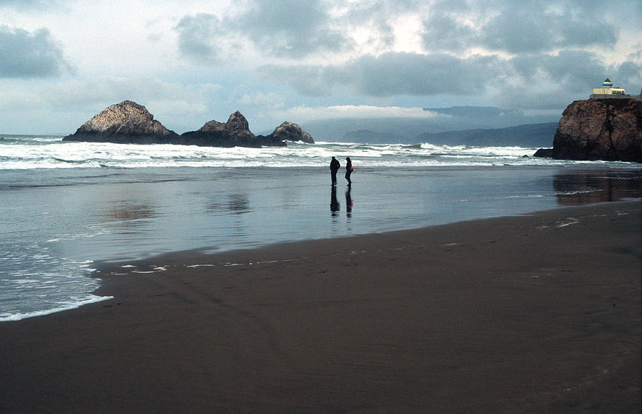 distance ona beach to seal rock beach