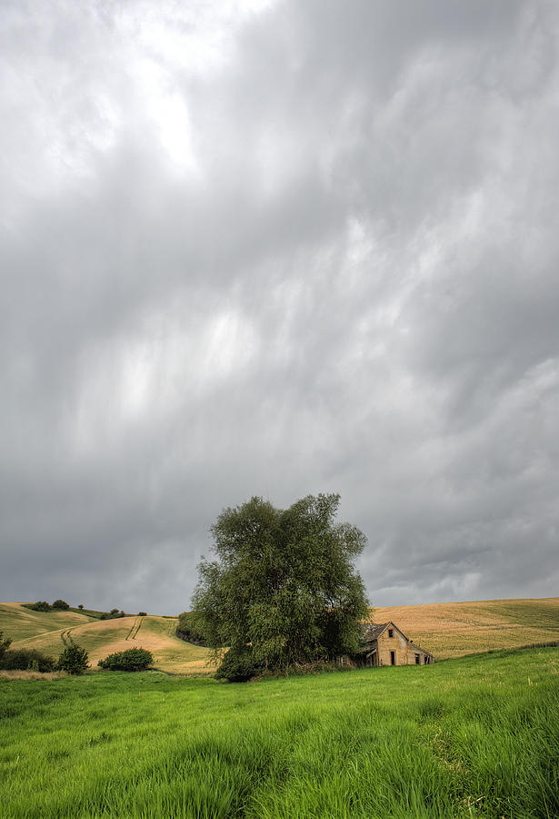 Stormy Homestead Photograph by Doug Davidson