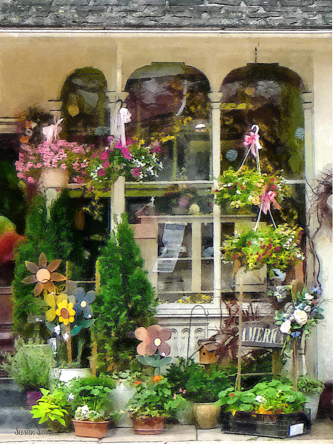 Flower Photograph - Strasburg Flower Shop by Susan Savad