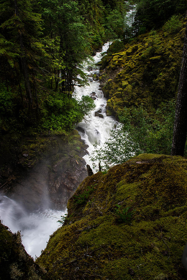 Waterfall Photograph - Streaming down by Blanca Braun