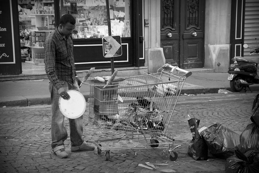 Paris Photograph - Street Vendor by Chevy Fleet