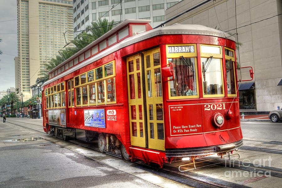 Streetcar in New Orleans Photograph by Timothy Lowry