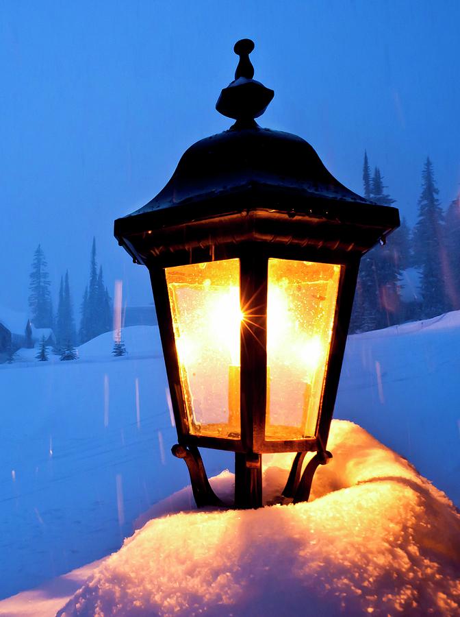 Mountain Photograph - Streetlight In A Ski Resort by David Nunuk/science Photo Library